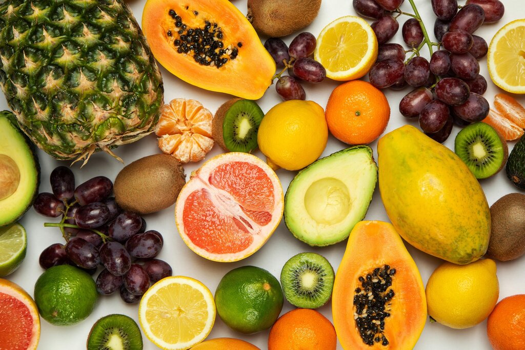 Früchte und wichtige Vitamine